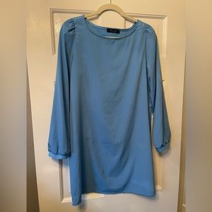 Women’s size large honey punch Carolina blue shift dress